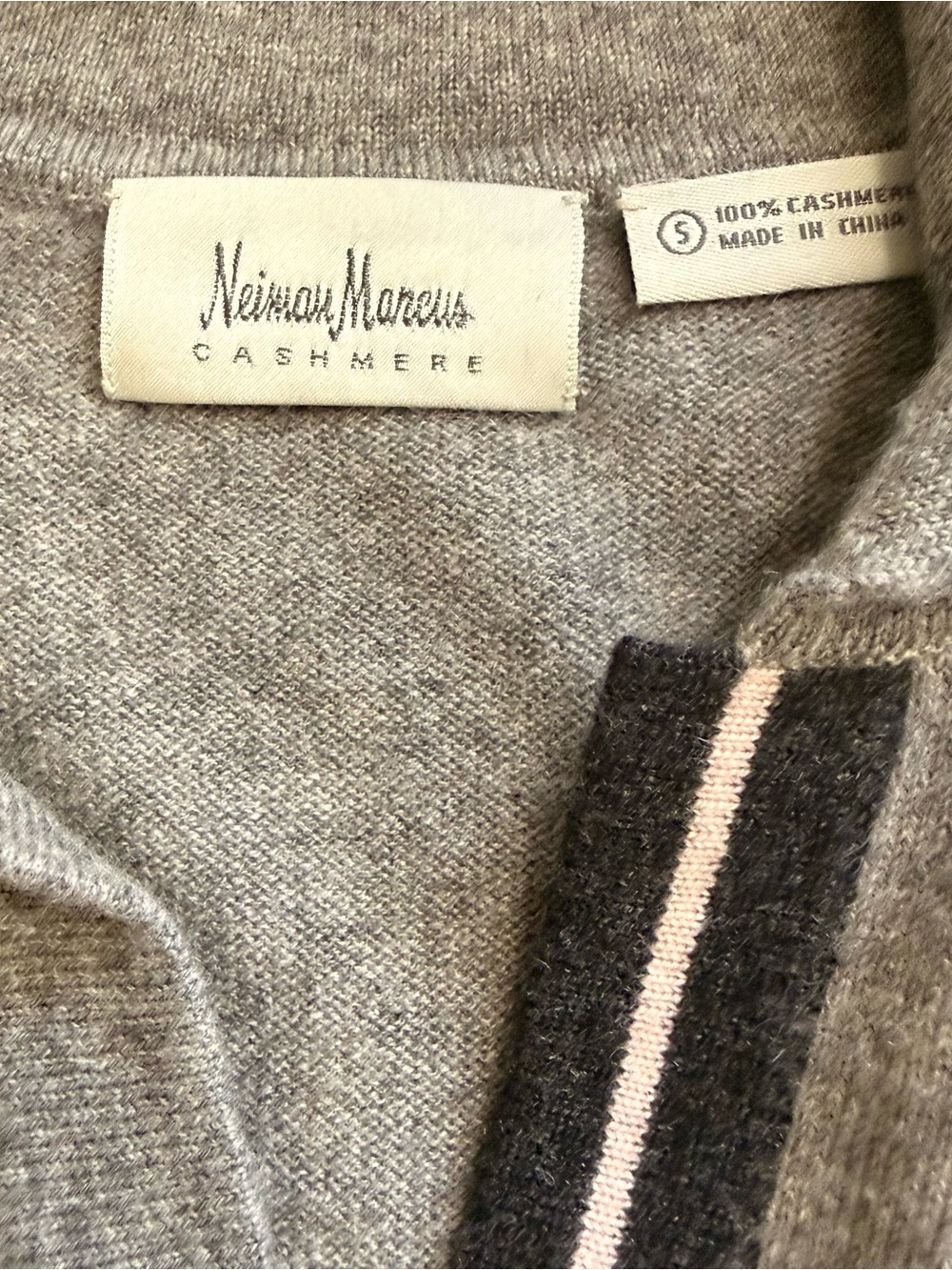 Neiman Marcus, Cashmere Heather Grey Polo sz S - Picture 5 of 5